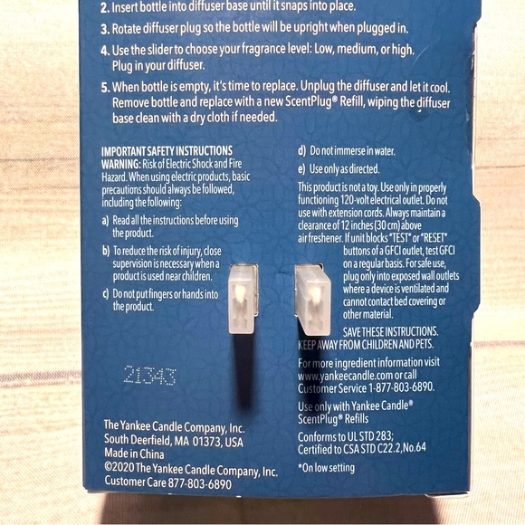 Yankee Candle Apple Design Scent plug diffuser - Picture 5 of 5